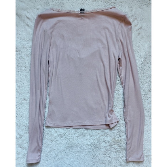 NEW H&M | Lace-Trimmed Rib Top - Picture 8 of 9